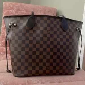 Louis Vuitton Neverfull MM
